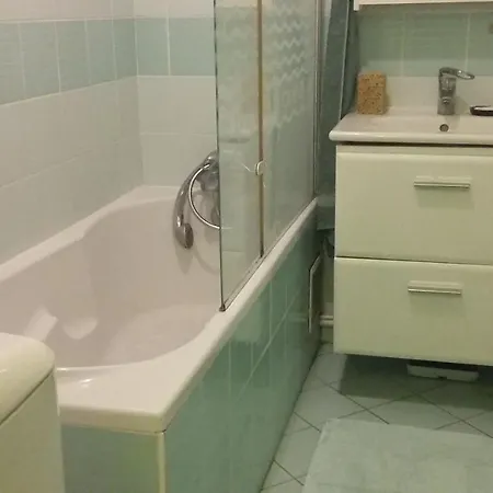 דירה Near Bibliotheque, Nice Appart 64 M2, 3 *